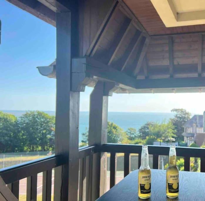 Appart Lumineux Avec Vue Sur Mer A 180 Degres Apartment Трувил сюр Мер Екстериор снимка